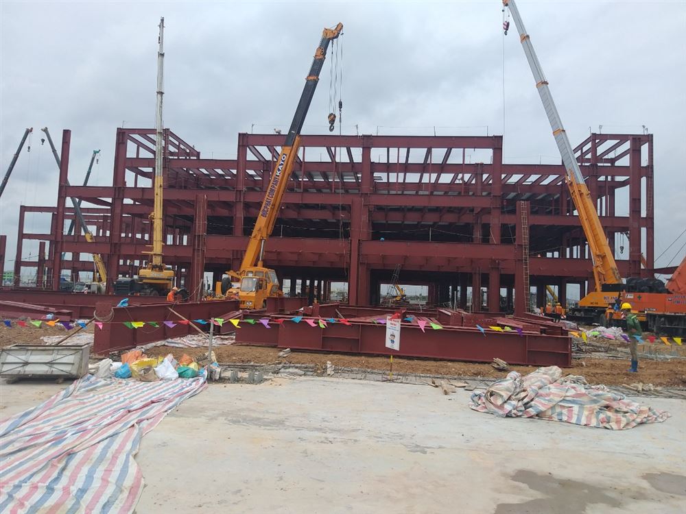 Dự án thi công kết cấu thép và sàn decking Bắc Giang